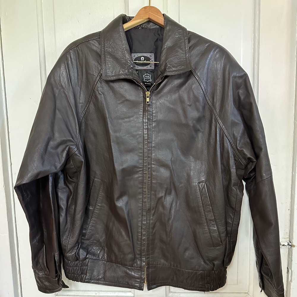 Men’s Etienne Aigner Leather Jacket. Size 42